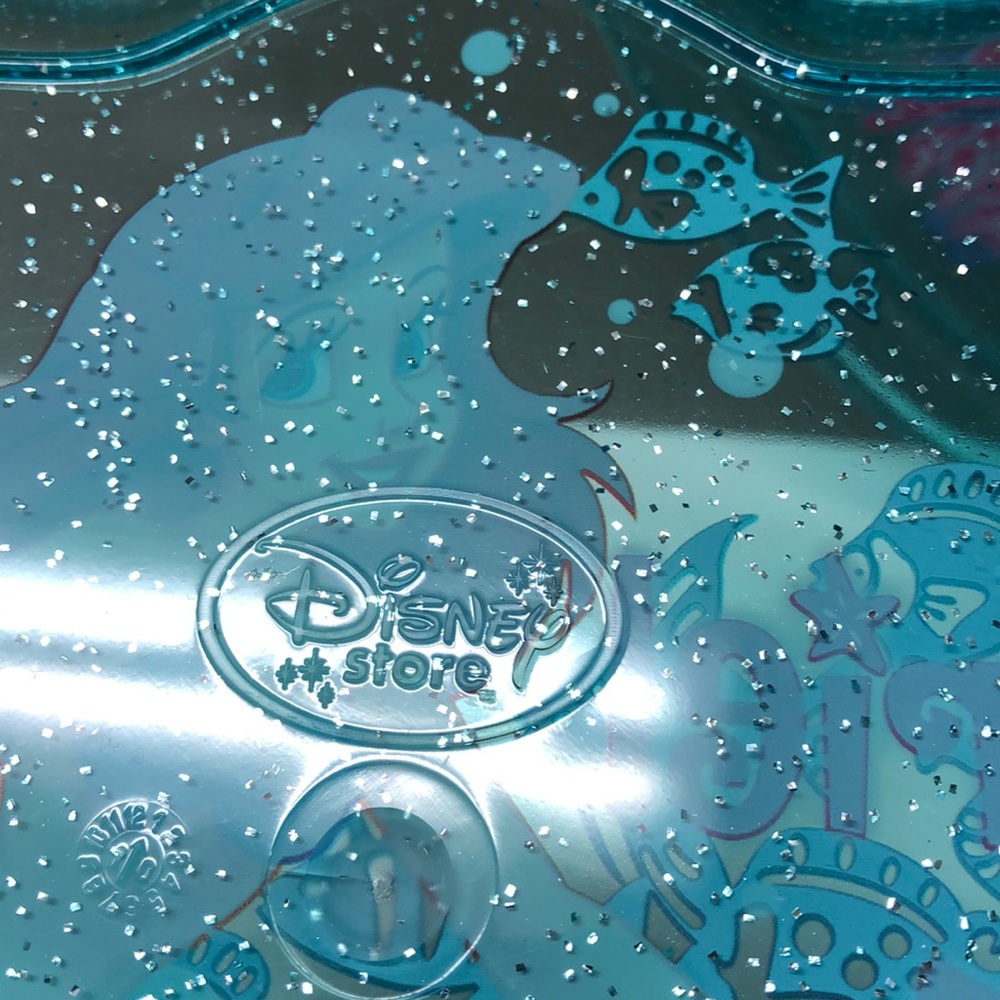 Disney Ariel clear dinner plates set of 2 - Picture 5 of 6